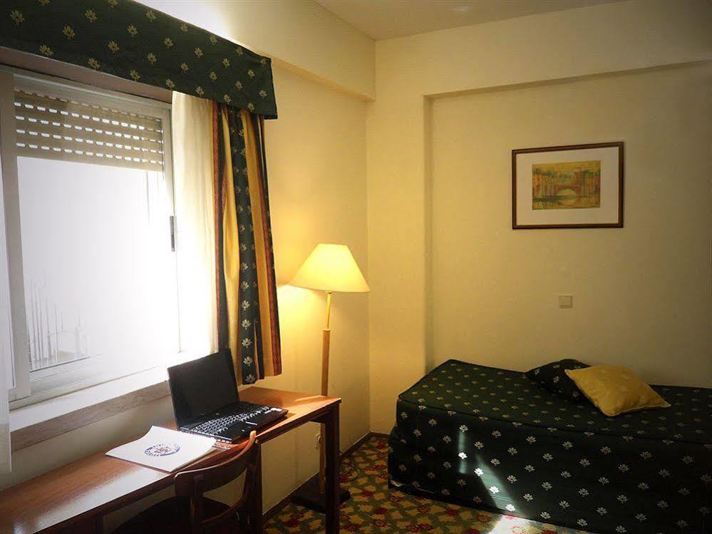 ליסבון Hotel Jorge V מראה חיצוני תמונה